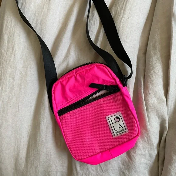 LOLA California Hot Pink Crossbody Bag - Picture 2 of 4